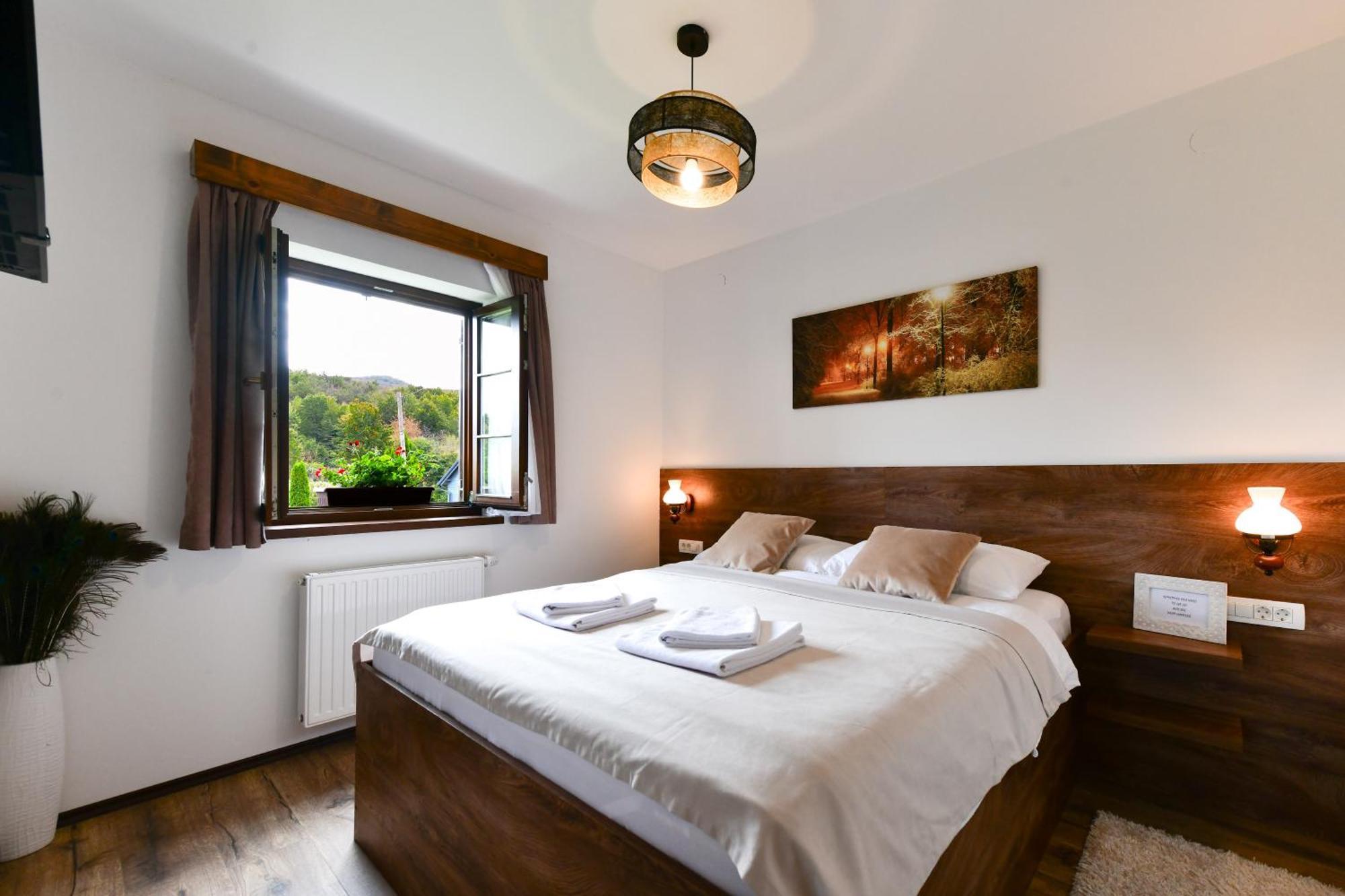Flora House Apartment Rastovaca Ngoại thất bức ảnh